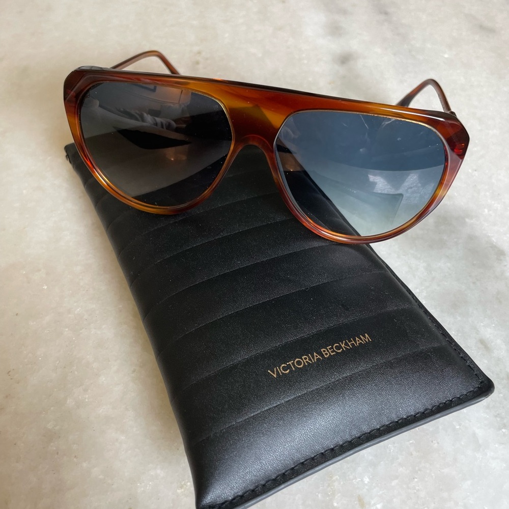 Victoria Beckham Aviator Sunglasses